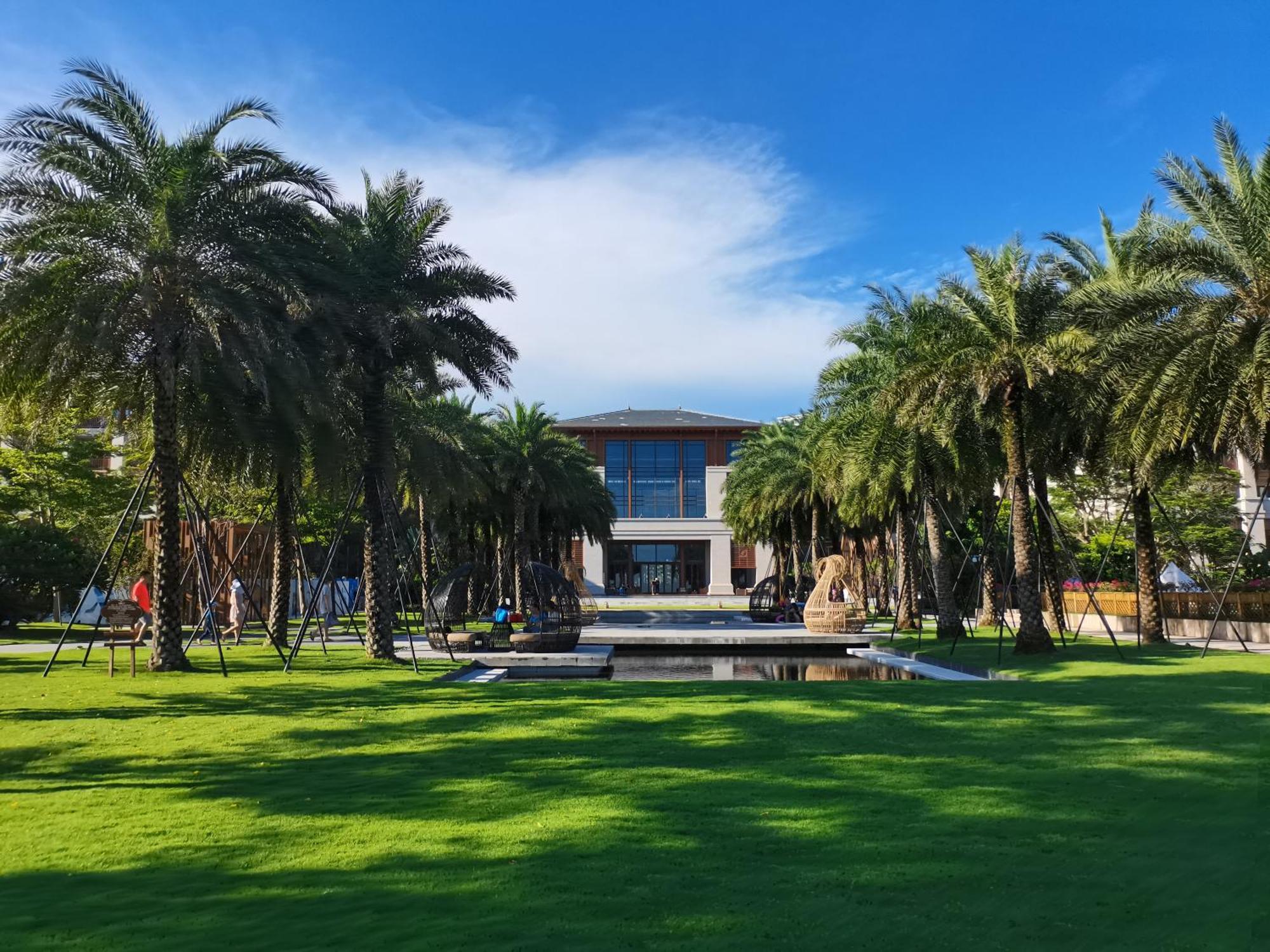 Shenzhen Marriott Hotel Golden Bay Exterior photo